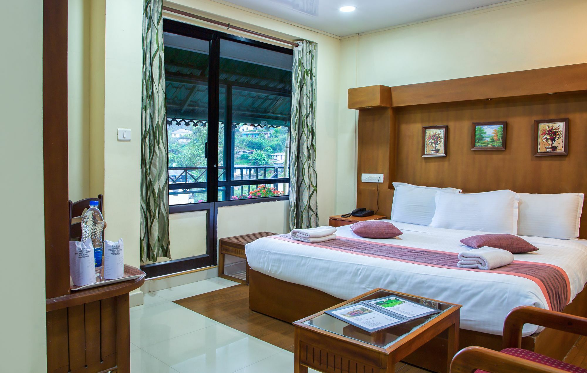 Hotel Le Celestium à Munnar Extérieur photo