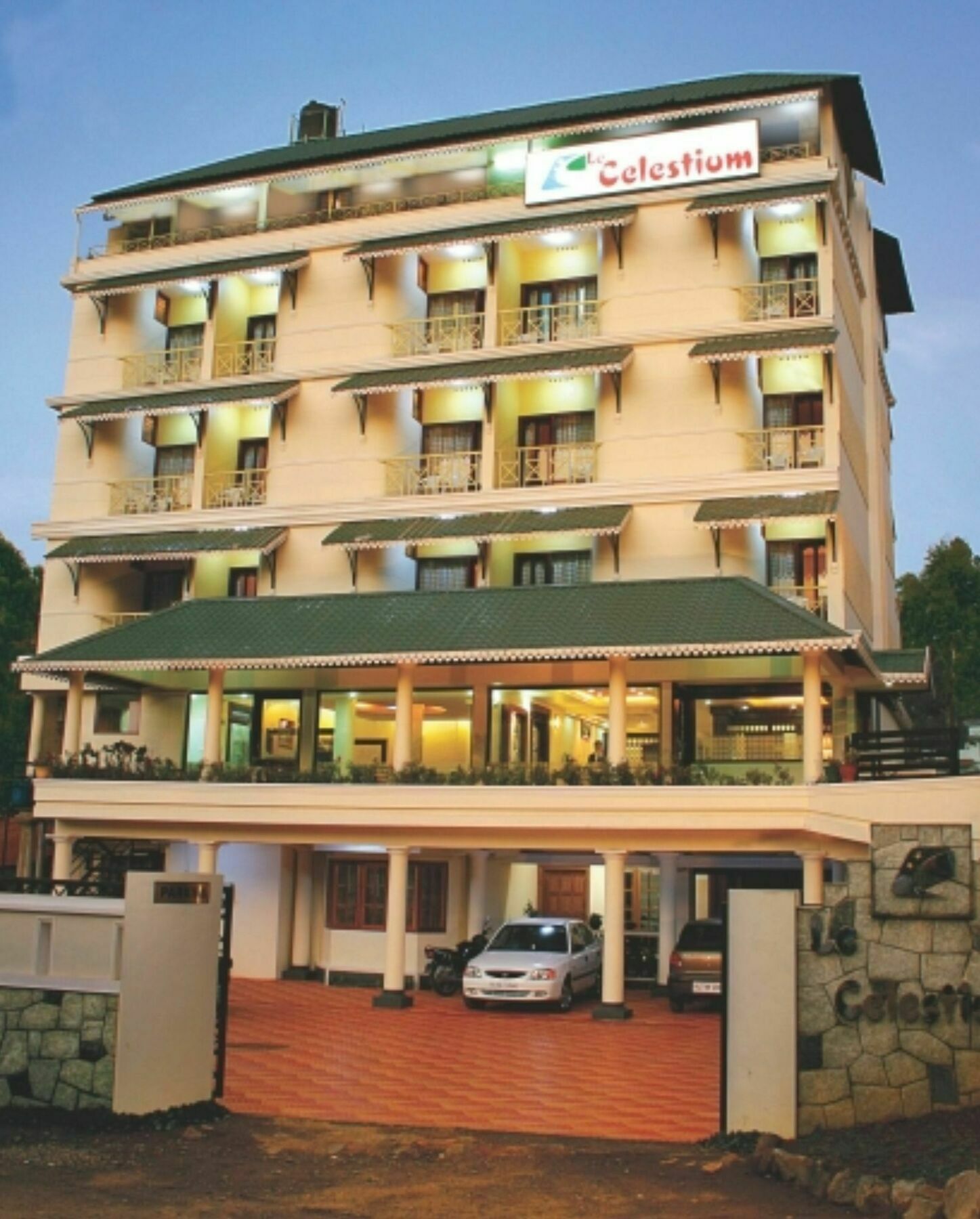 Hotel Le Celestium à Munnar Extérieur photo