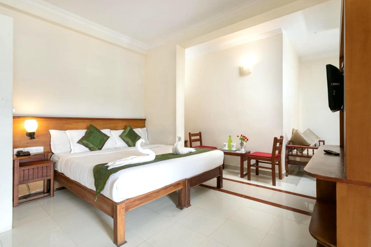 Hotel Le Celestium à Munnar Extérieur photo