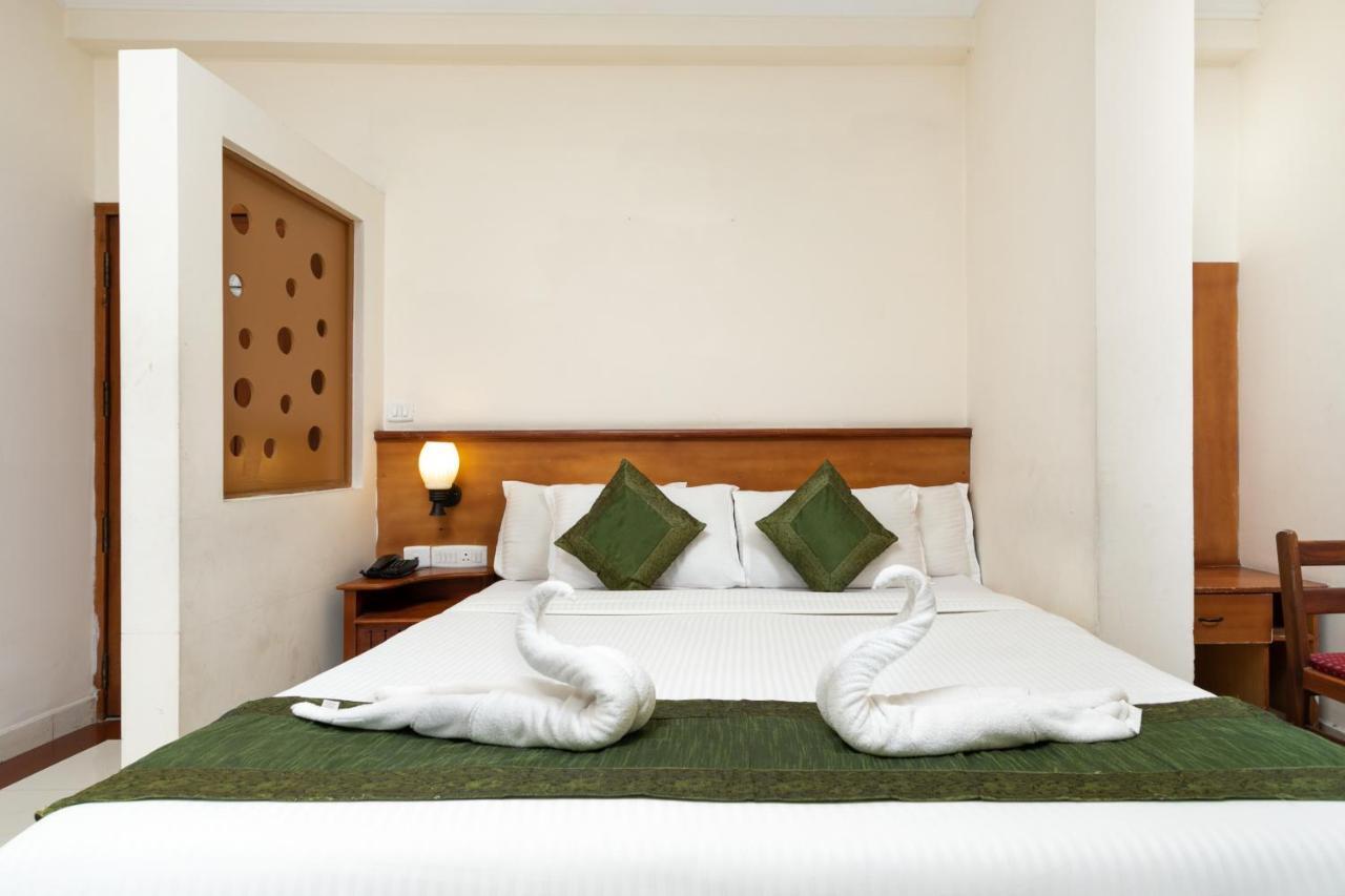 Hotel Le Celestium à Munnar Extérieur photo